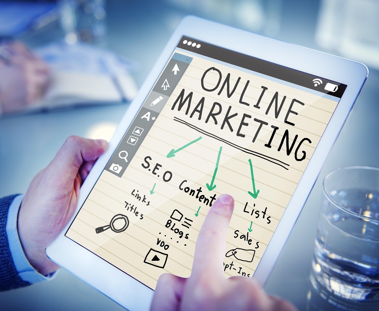 E-commerce websites - purpose and how they can improve business